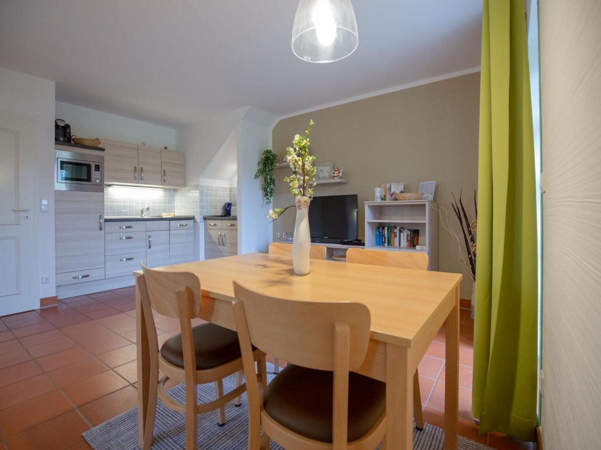 Feriendorf Rugana - Komfort Appartement Mit 1 Schlafzimmer Und Terrasse B52 Dranske Esterno foto